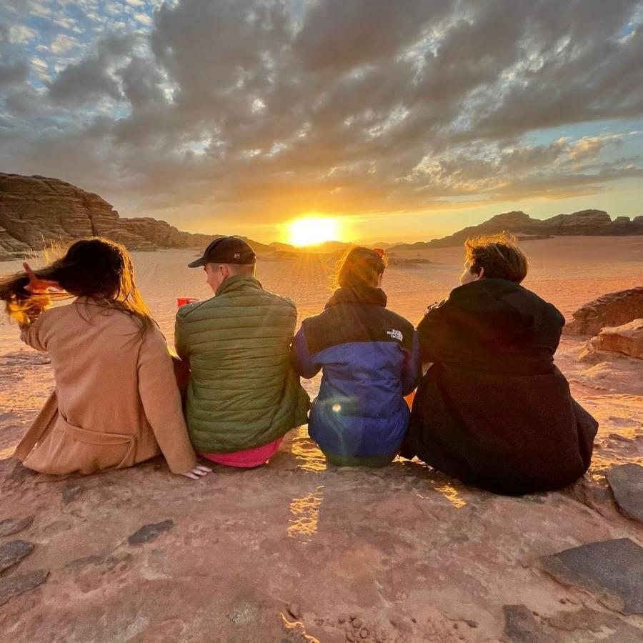 Moon City With Sunset Tour Ουάντι Ραμ Εξωτερικό φωτογραφία